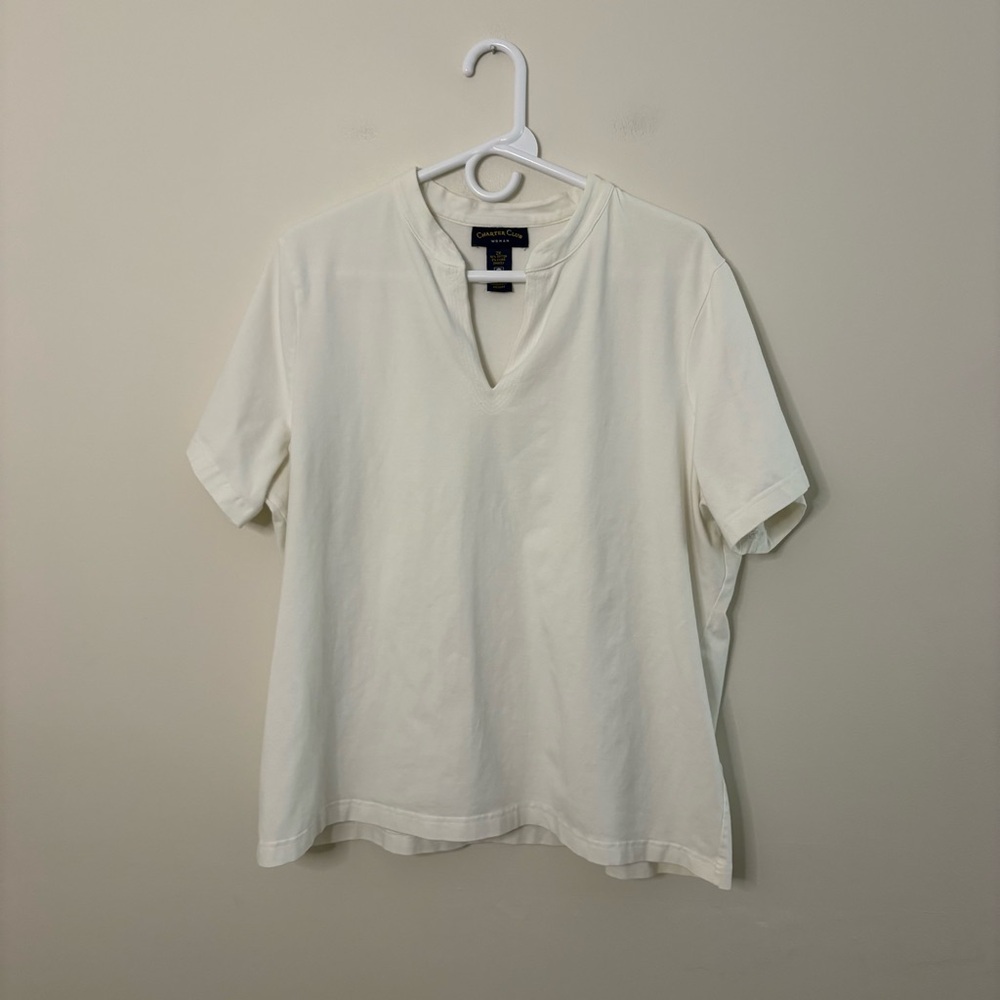 Charter Club Cream Short Sleeve Notch Neck Tee